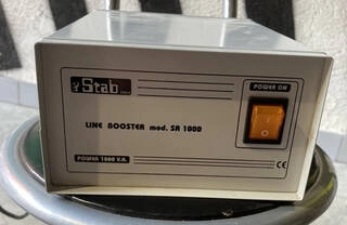 stabilizzatore di corrente 1000 va 220 volt