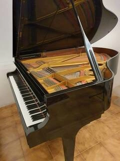 pianoforte mezza coda