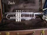 tromba bach stradivarius model 37 argentata in sib+custodia