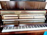 pianoforte verticale seiler