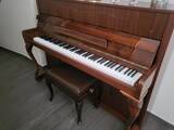 pianoforte verticale alexander herrmann