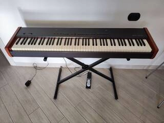 pianoforte digitale orla stage player con supporto