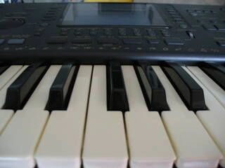 lezioni di pianoforte e tastiera - monza buonarroti