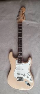 fender stratocaster usa