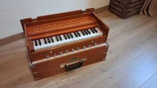 harmonium raga kirtan classic