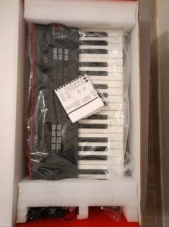 sintetizzatore musicale