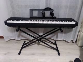 yamaha digital piano p-45 + supporto quiklok