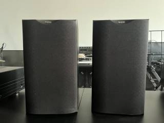 b&w dm601