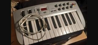 tastiera midi m audio oxigen 8