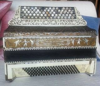 antica fisarmonica silvestrini