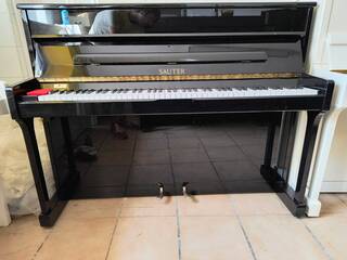 pianoforte sauter 116 cosmo tedesco seminuovo con trasporto e panca