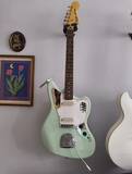 squier-jaguar-vintage-modified-surf-green