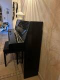 pianoforte yamaha verticale c110 nero con panchetta inclusa
