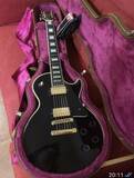 ginson-les-paul-custom