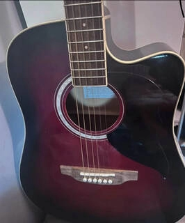 chitarra acustica eko