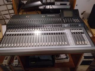 mixer mackie tt24 e scheda lightbridge