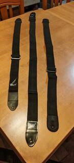 lotto n 3 tracolle chitarra varie marche