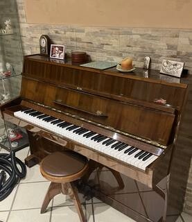 vendo pianoforte verticale offberg usato in buone condizioni