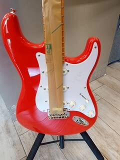 chitarra fender strato squier classic vibe 50s fiesta red nuova