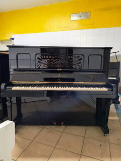 pianoforte steinway & sons k132 con trasporto e panca inclusi