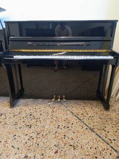 pianoforte schimmel k122 konzert con trasporto e panca