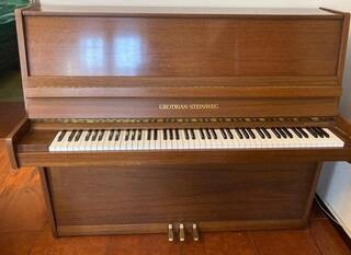 pianoforte verticale grotrian-steinweg 122