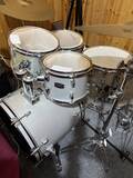 vendo batteria acustica yamaha completa