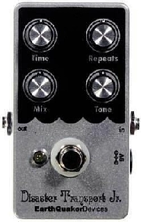 earthquaker devices disaster transport jr. (delay)