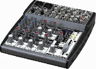 behringer xenyx 1002 fx - mixer compatto 2 xlr con effetti
