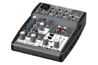 behringer xenyx 502 - mixer